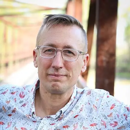 shurnaheadshot mjev99wolvtpzg0x